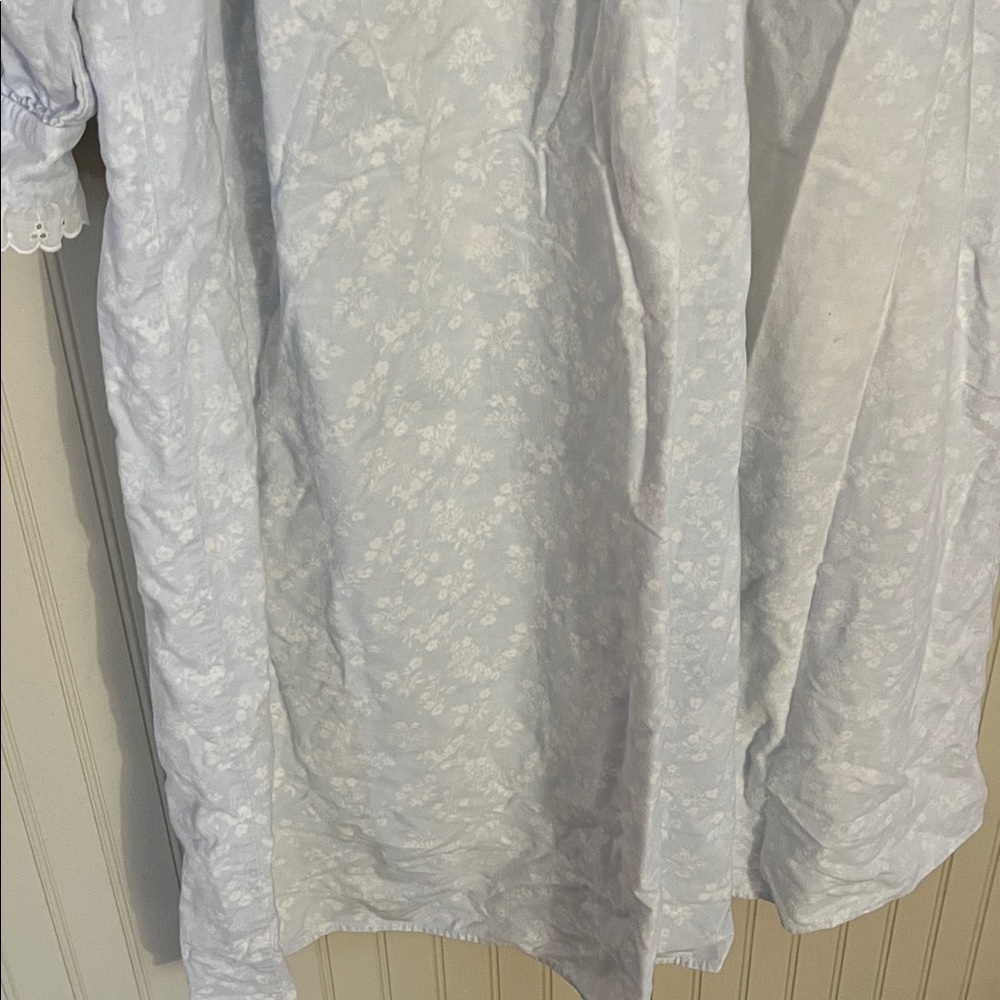 Lanz of Salzburg Cotton Flannel Nightgown Eyelet Trim Blue Floral Vintage M - Picture 3 of 14